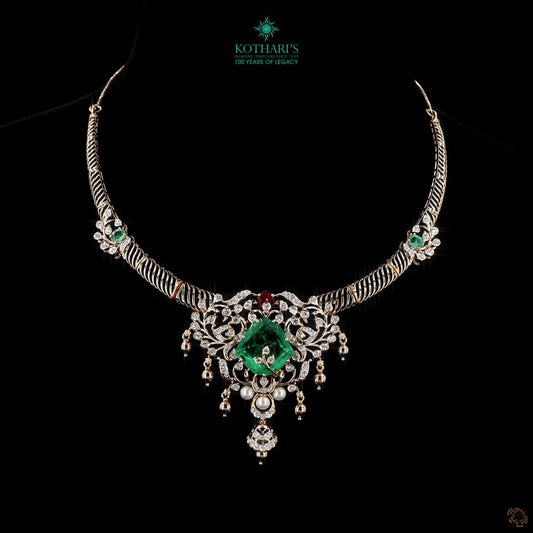 The Kanthi Collection – Diamond & Emerald Gold Necklace