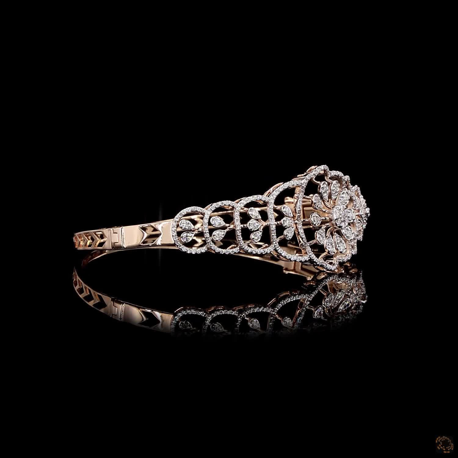 Diamond Bracelet in 18KT Yellow Gold