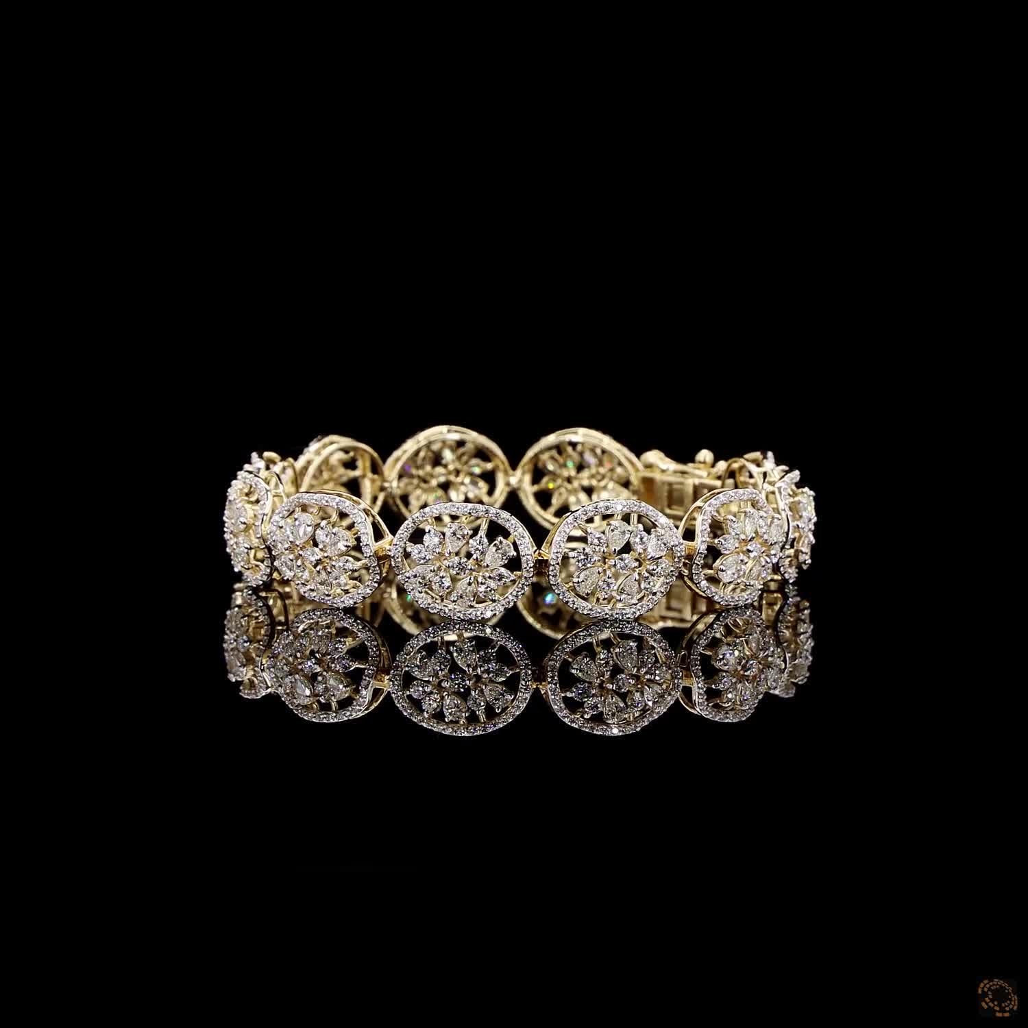 Diamond Bracelet in 18KT Yellow Gold
