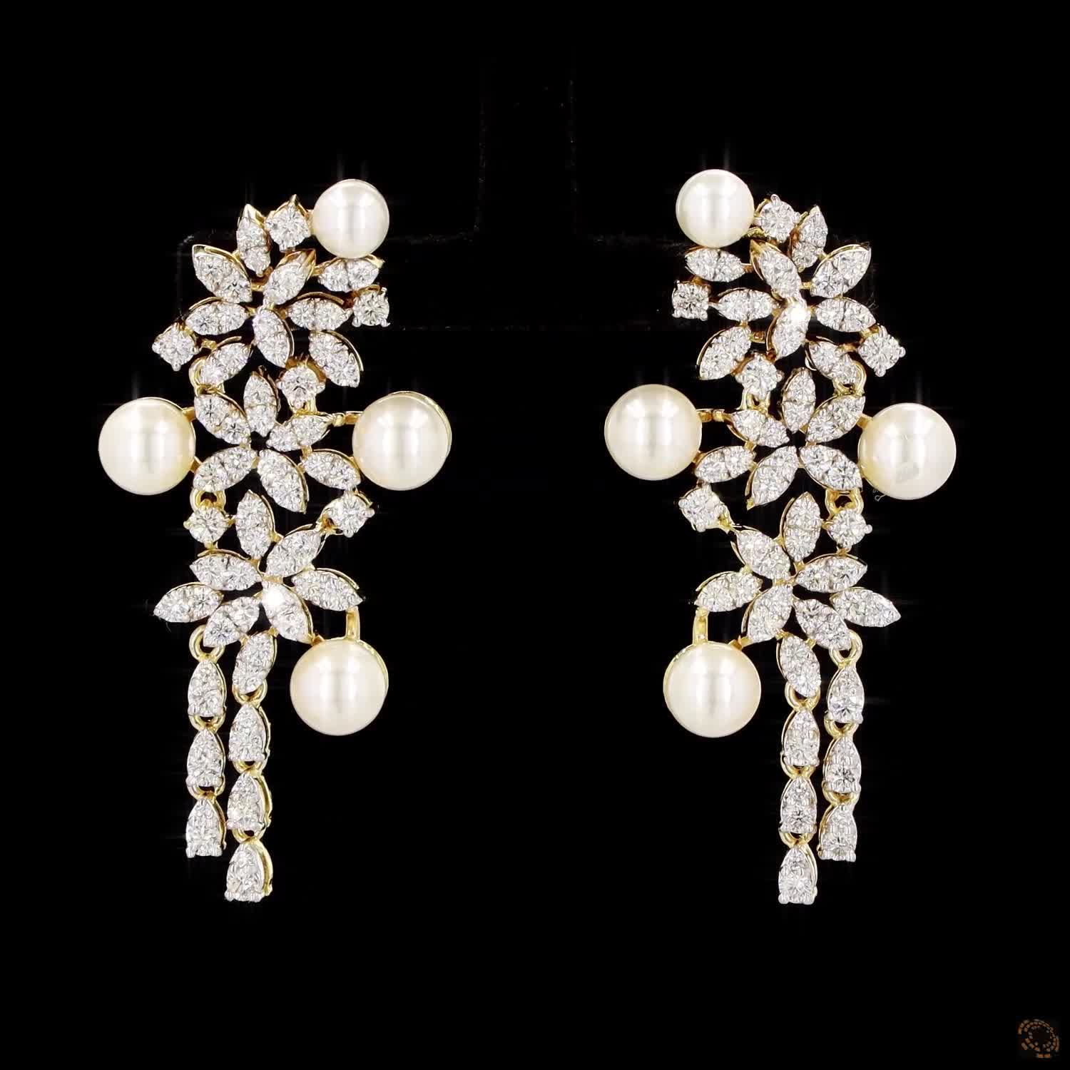 Pearl Diamond Earrings in 18KT Yellow Gold