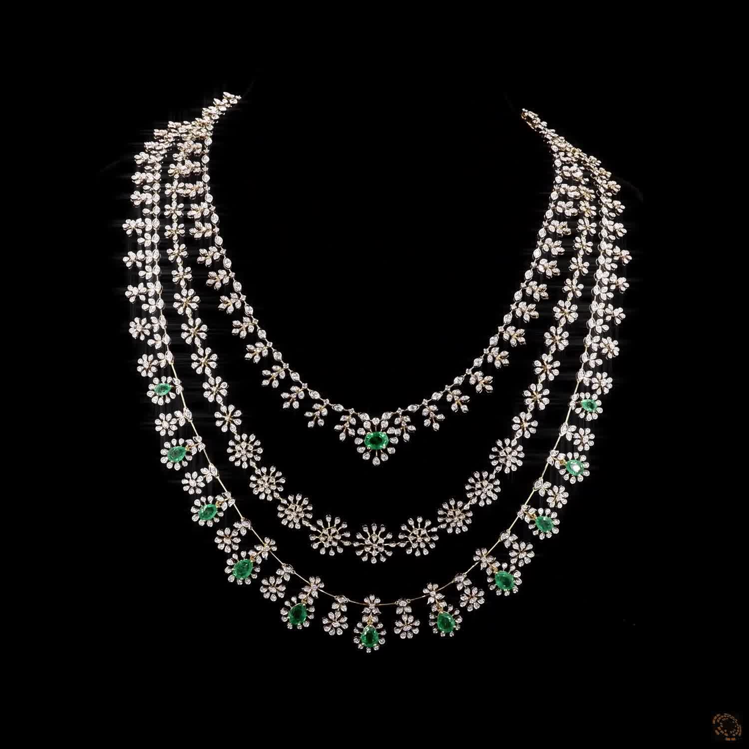 Emerald Diamond Necklace in 18KT Yellow Gold