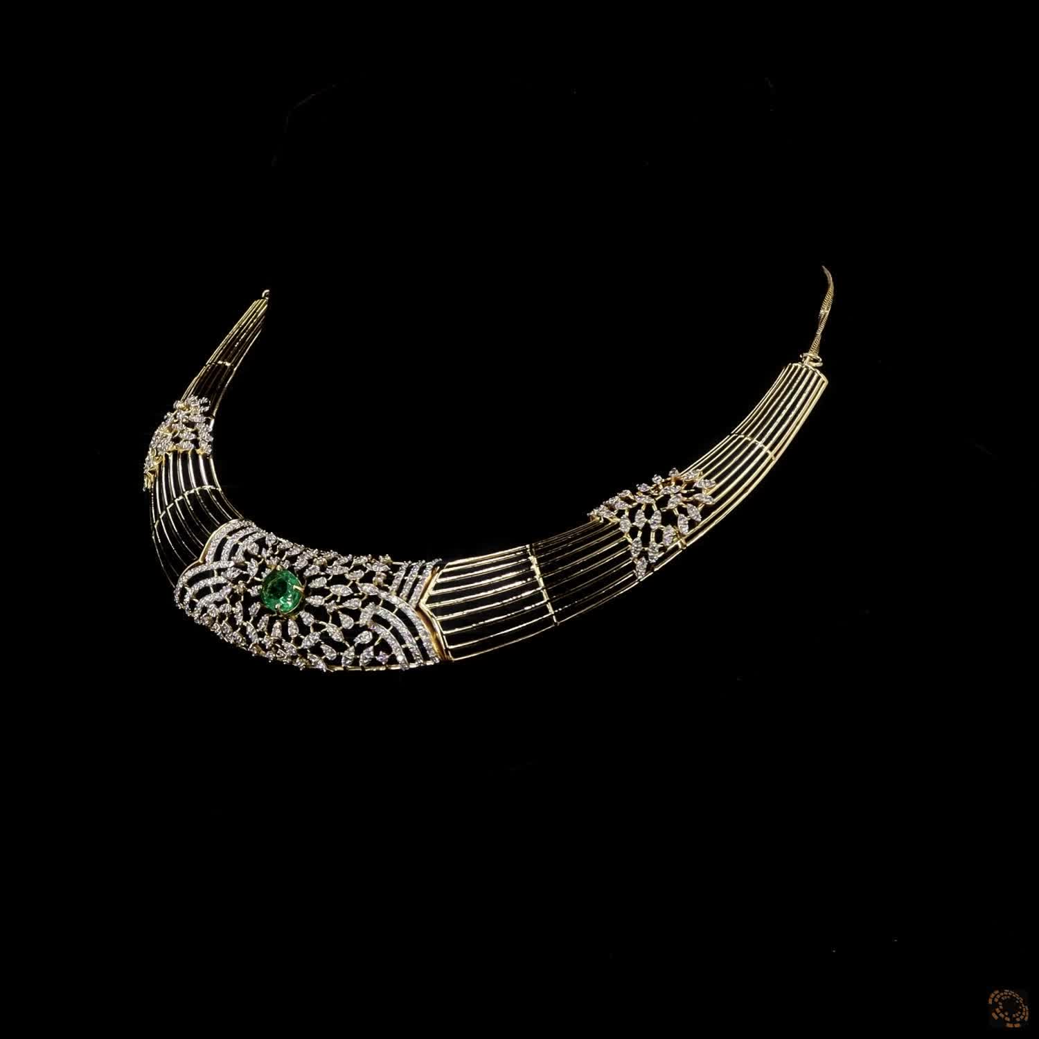 Emerald Diamond Necklace in 18KT Yellow Gold