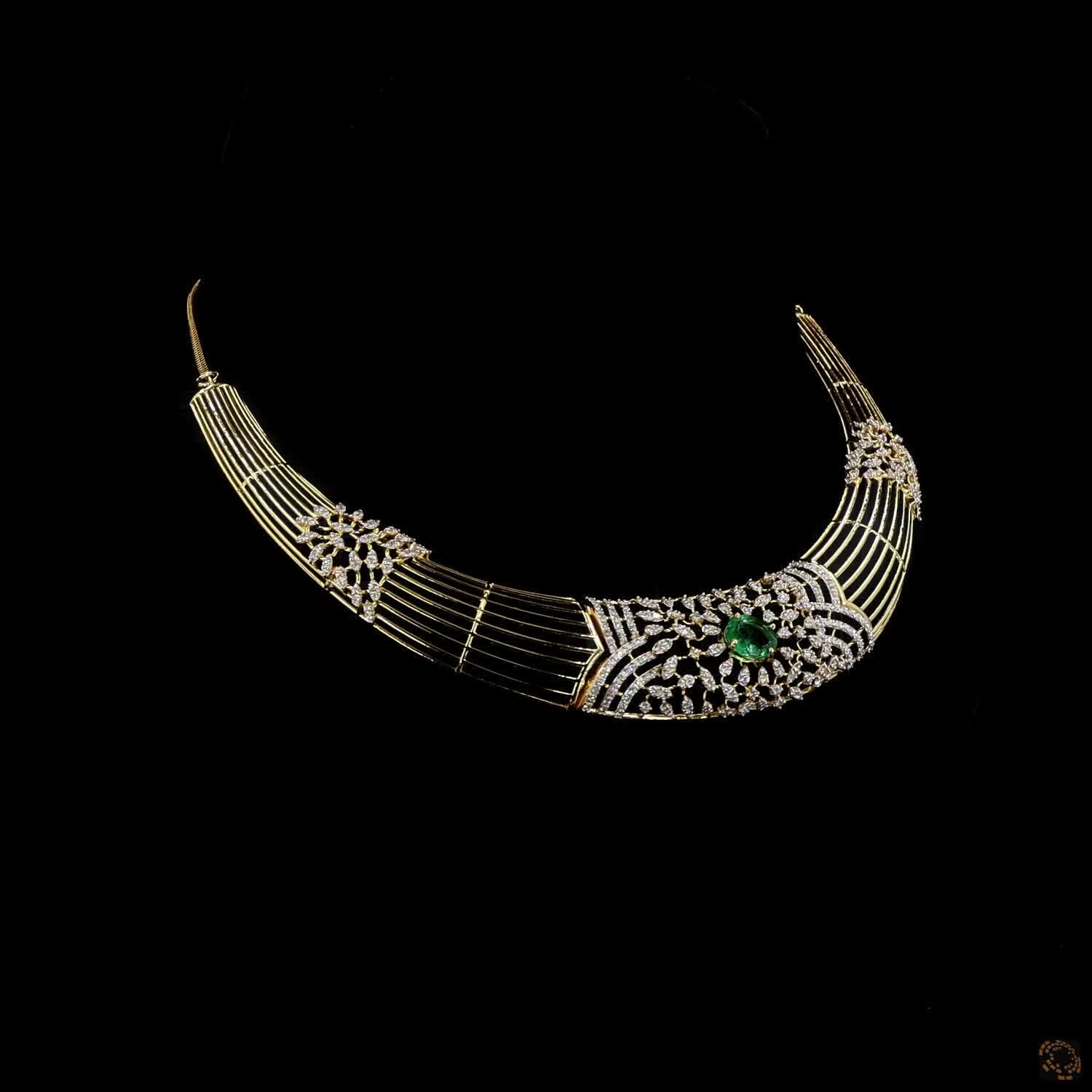 Emerald Diamond Necklace in 18KT Yellow Gold