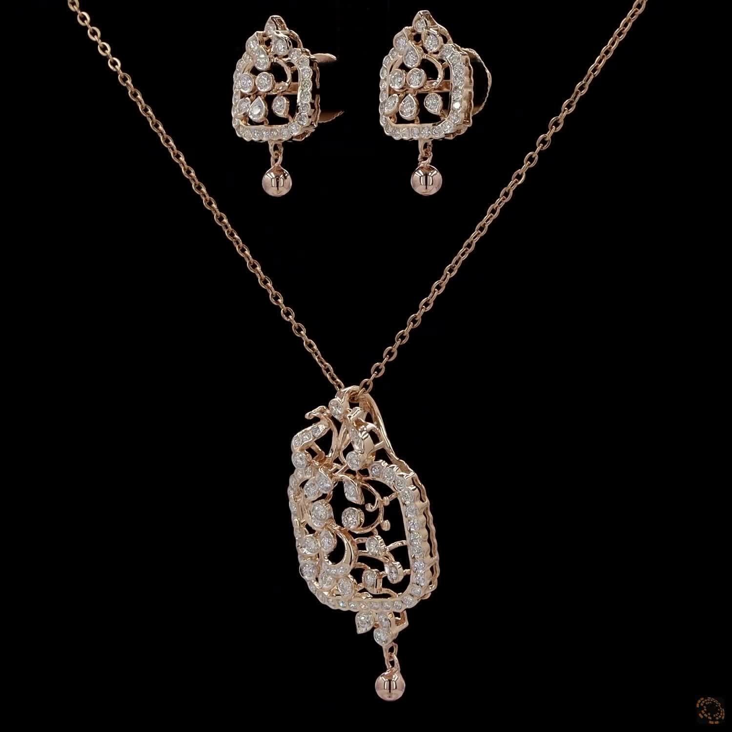 Diamond Pendant Set in 18KT Yellow Gold