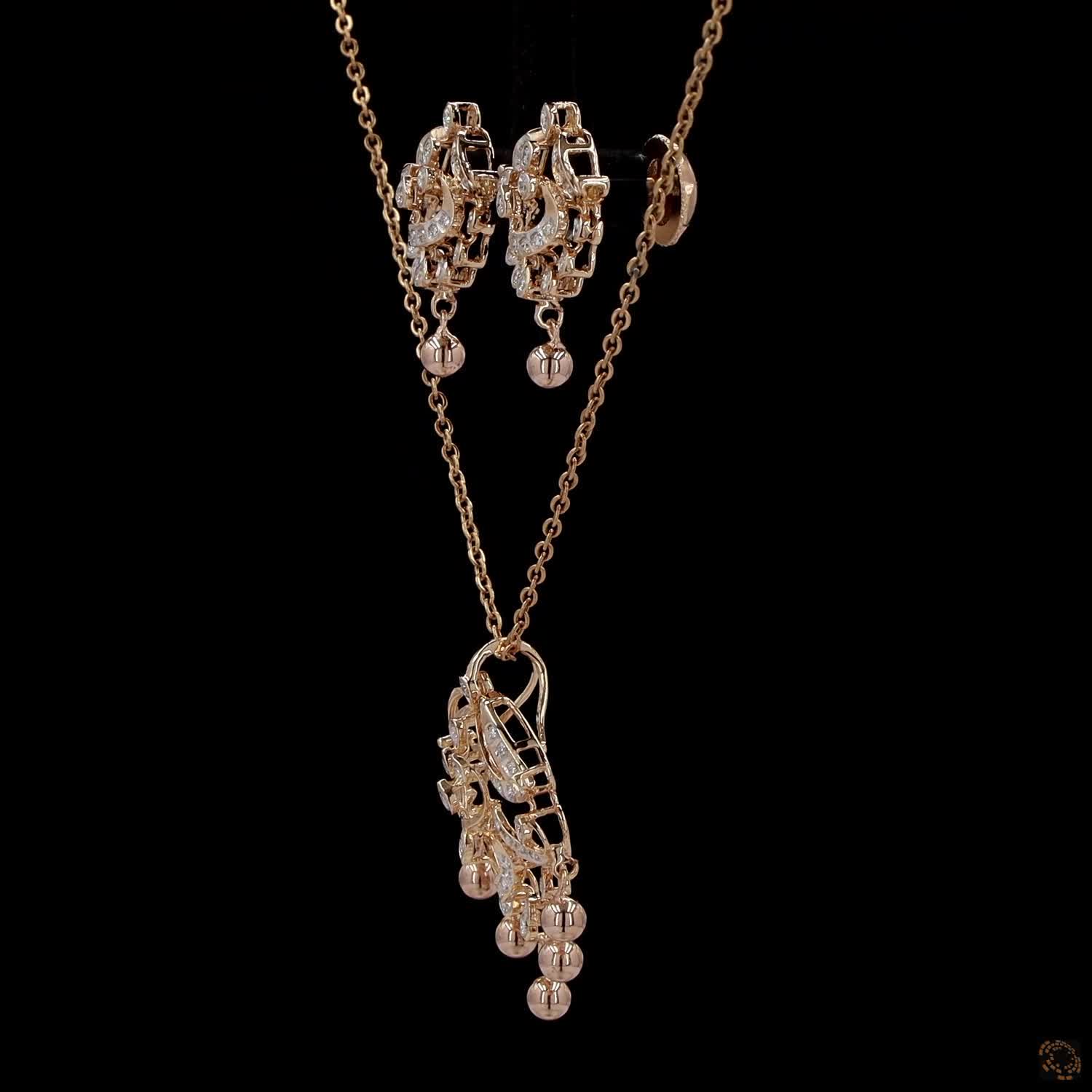 Diamond Pendant Set in 18KT Yellow Gold