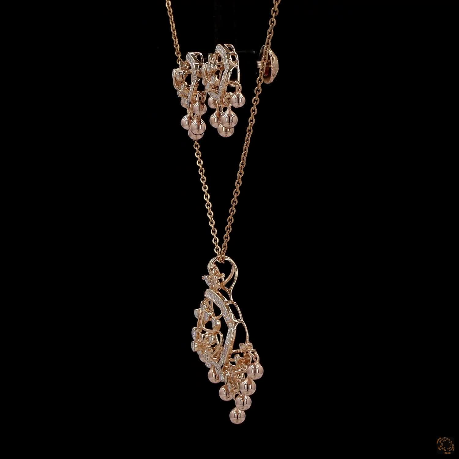 Diamond Pendant Set in 18KT Yellow Gold