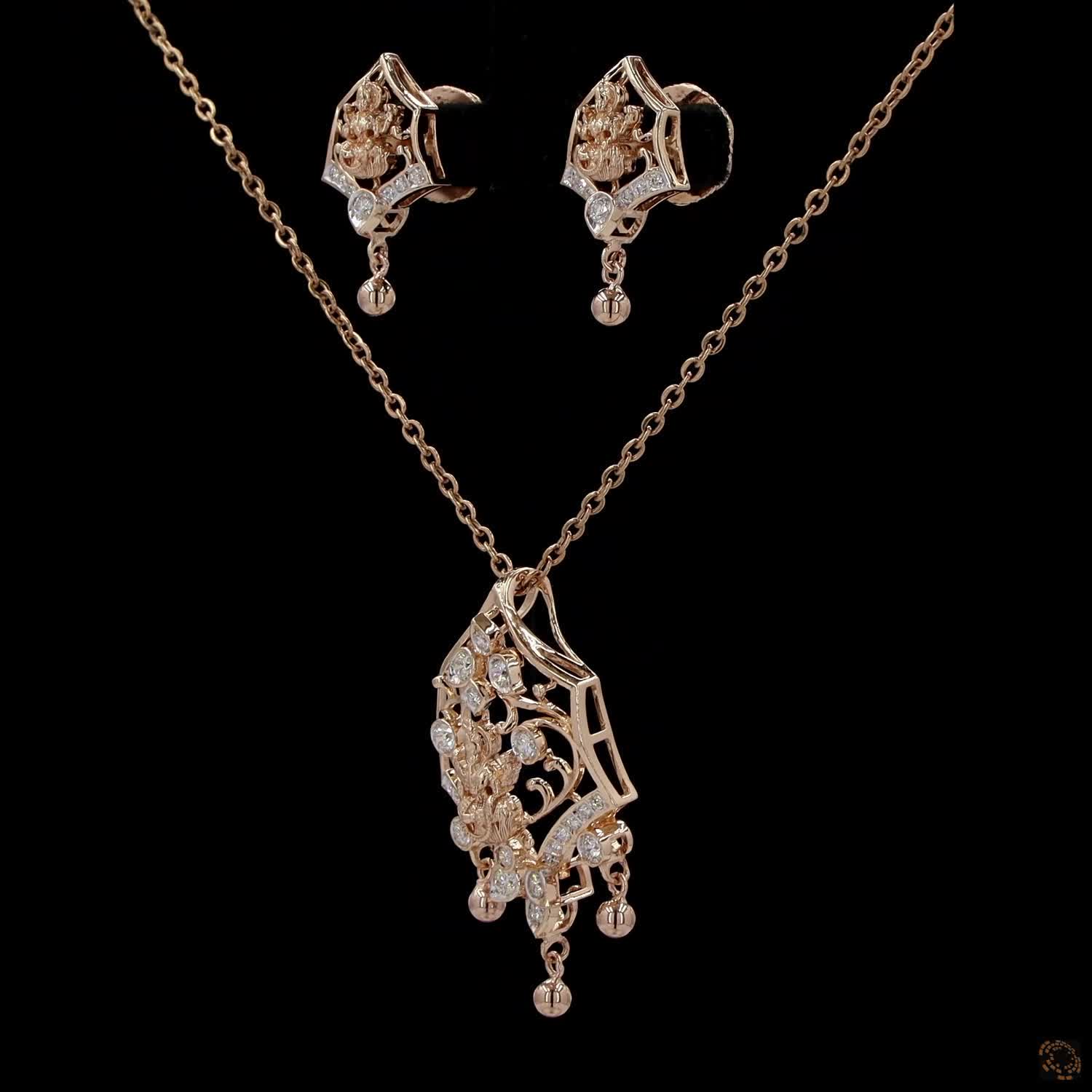 Diamond Pendant Set in 18KT Yellow Gold