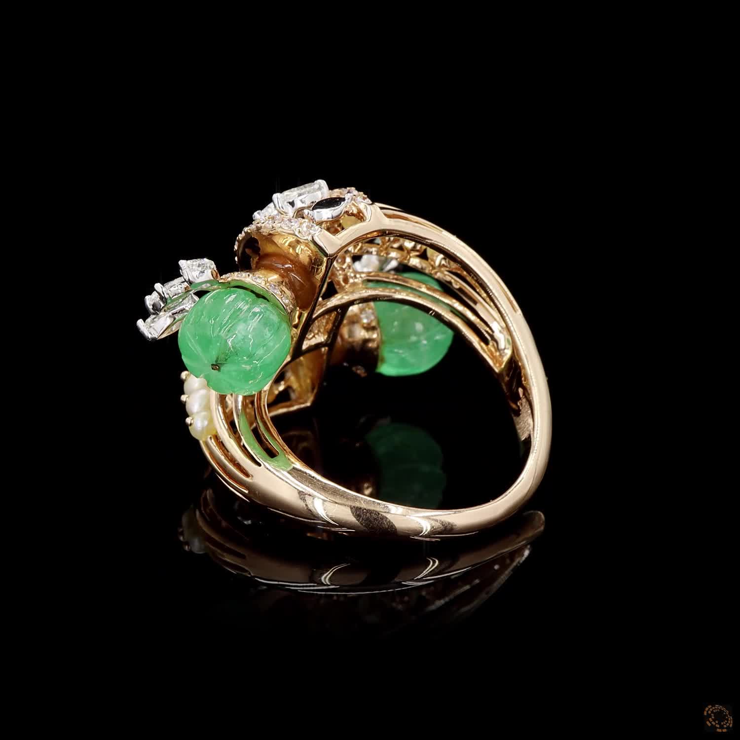 Emerald & Pearl Diamond Ring in 18KT Yellow Gold