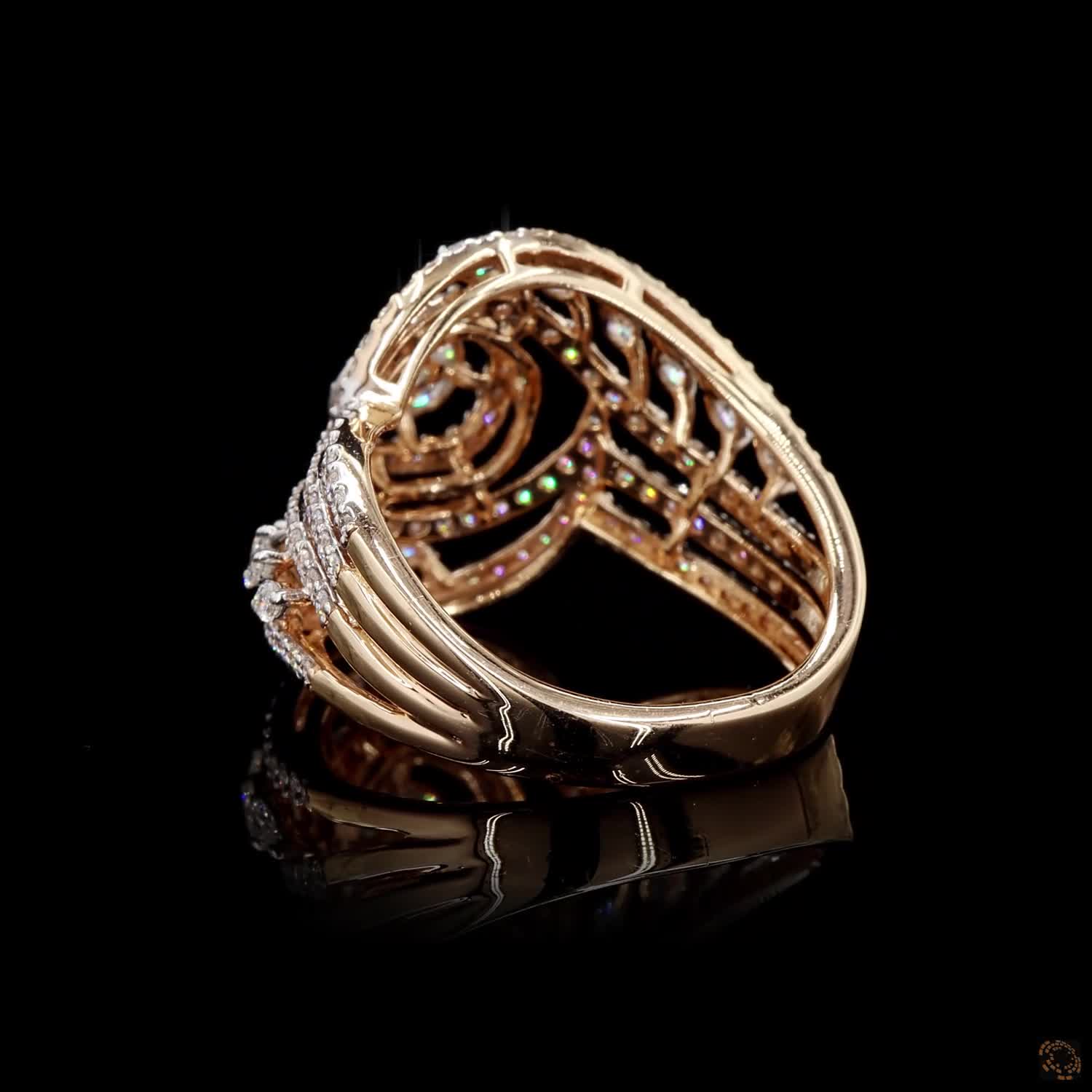 Diamond Ring in 18KT Yellow Gold
