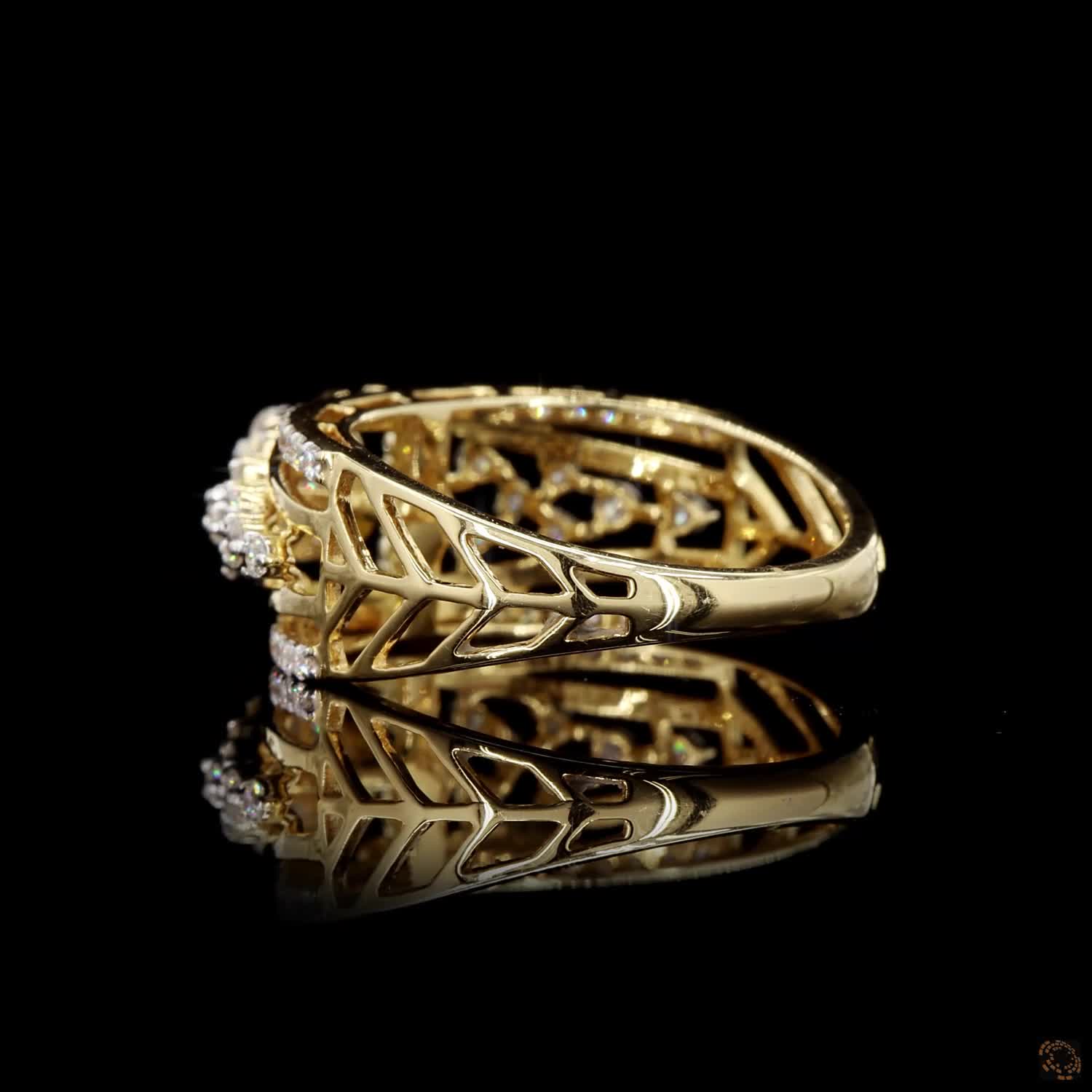 Diamond Ring in 18KT Yellow Gold