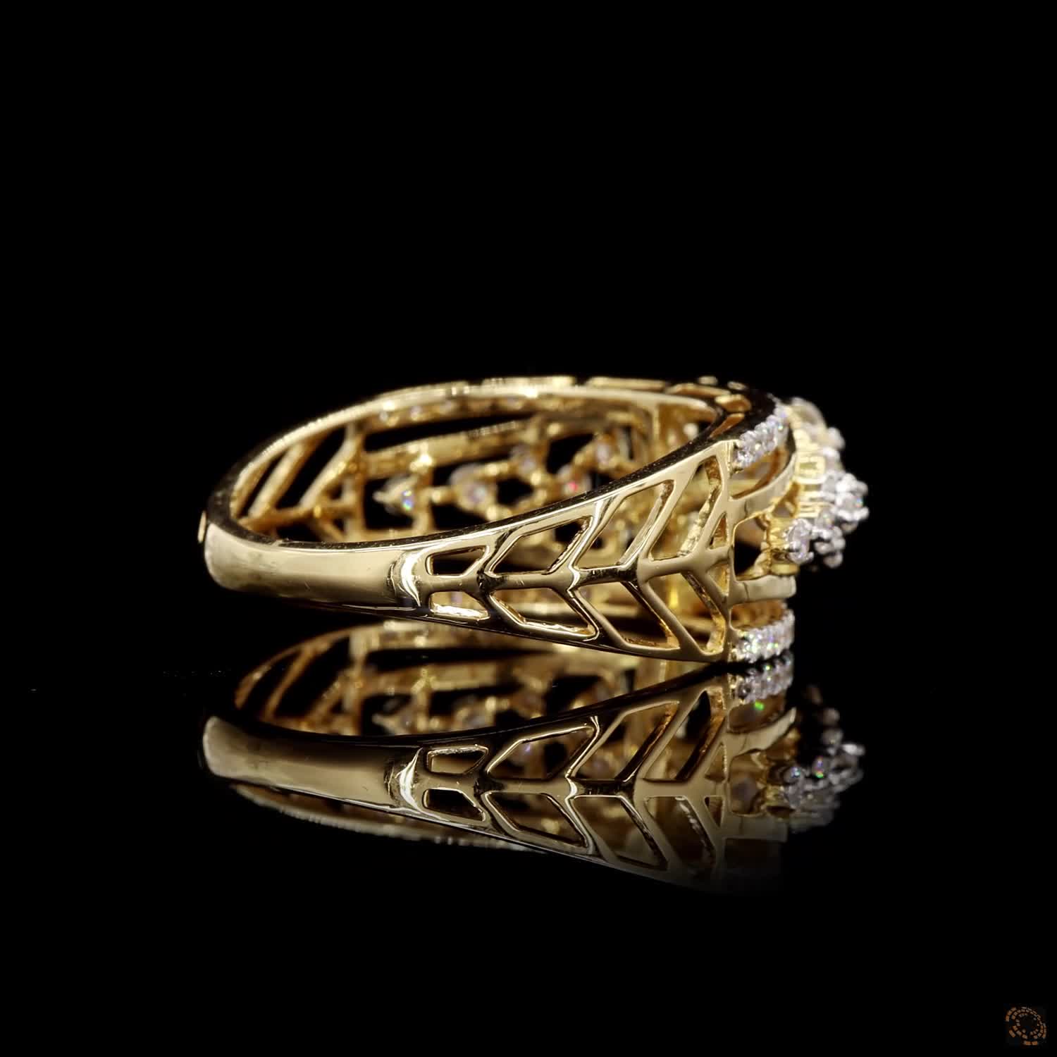 Diamond Ring in 18KT Yellow Gold