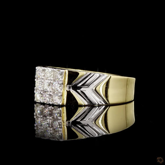Diamond Ring in 18KT Yellow Gold