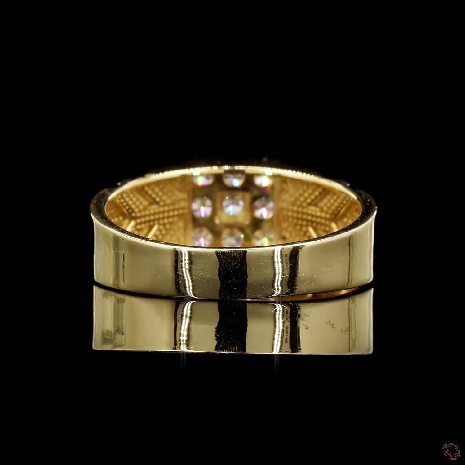 Diamond Ring in 18KT Yellow Gold