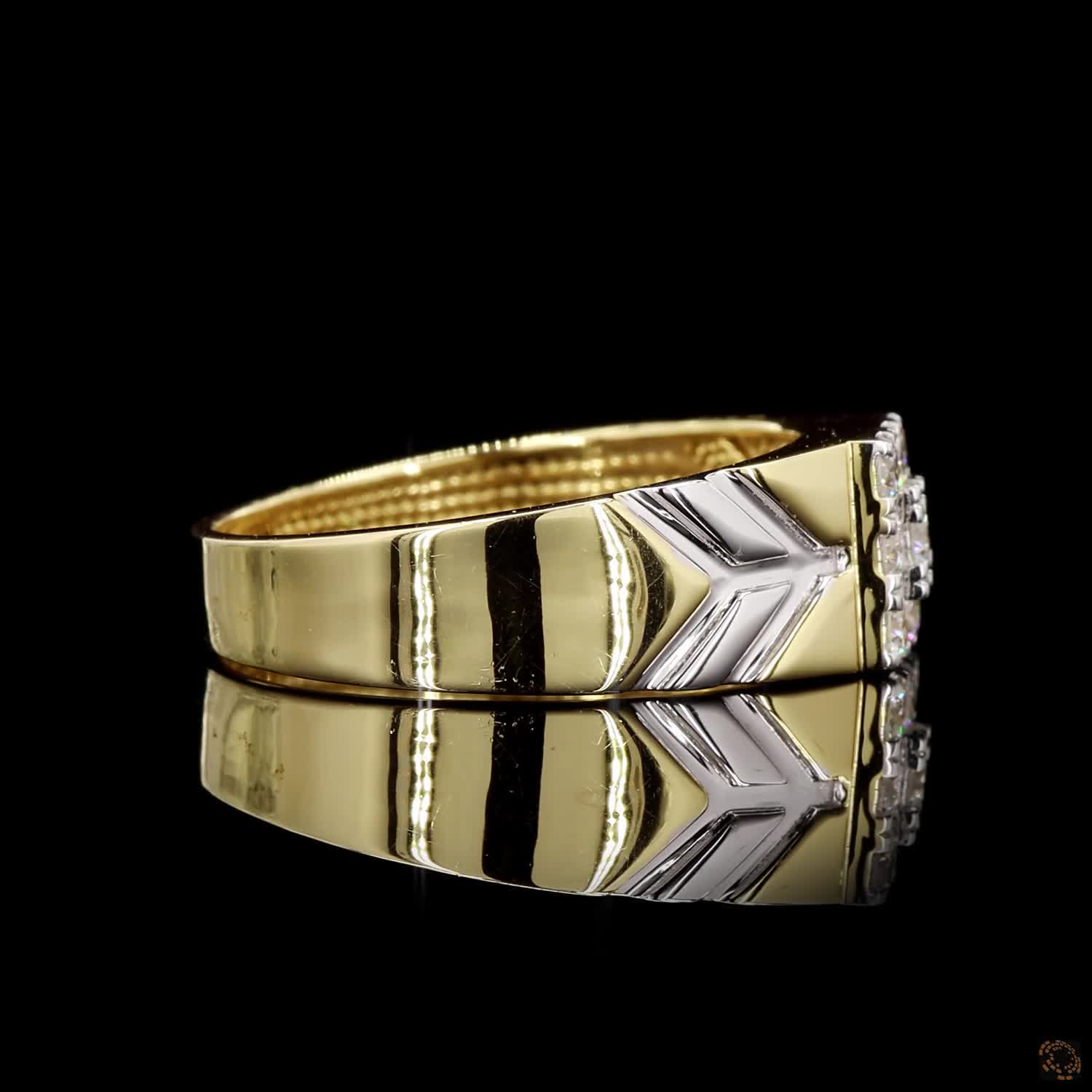 Diamond Ring in 18KT Yellow Gold