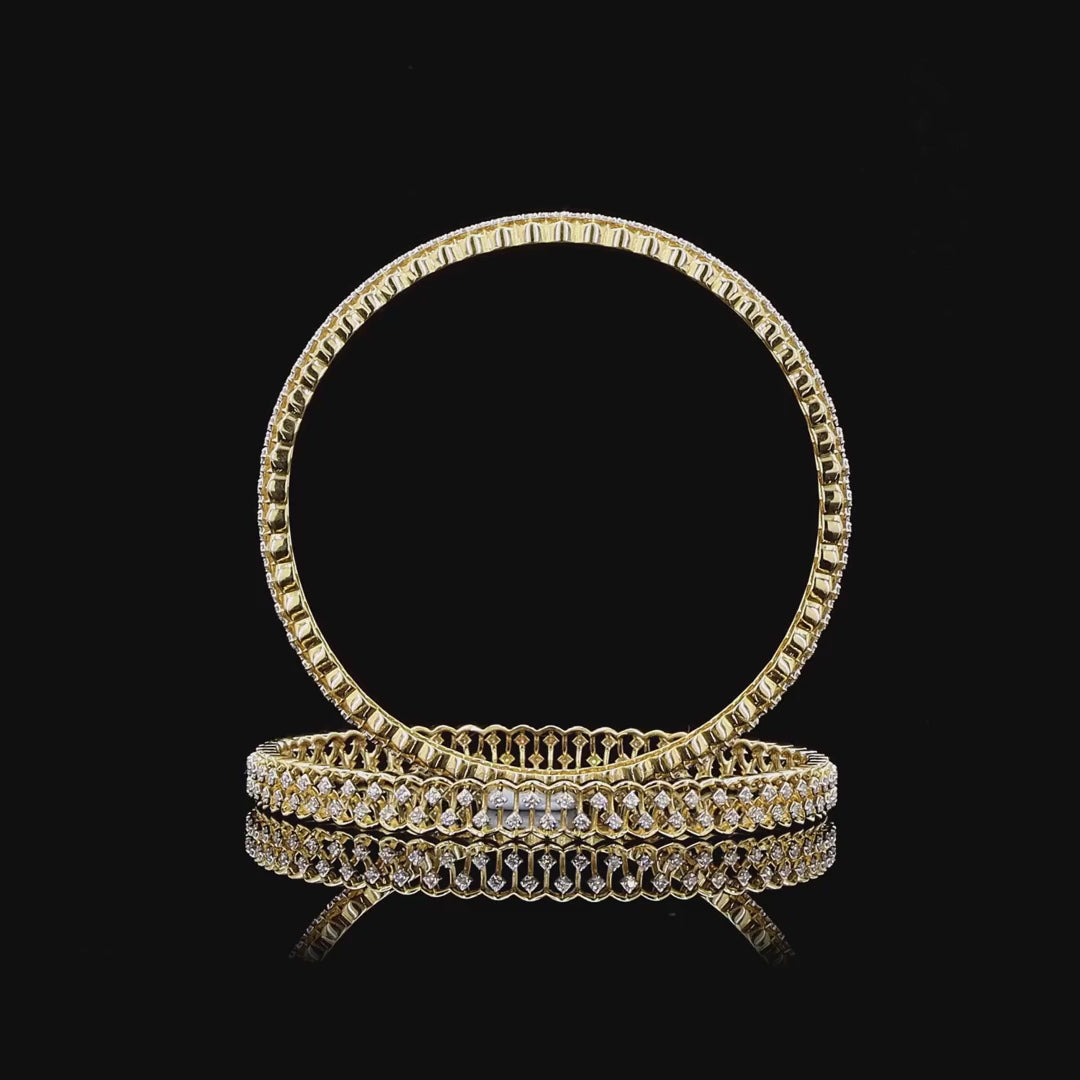 Elegant Gold Lattice Bangles Studded with Round Diamonds
