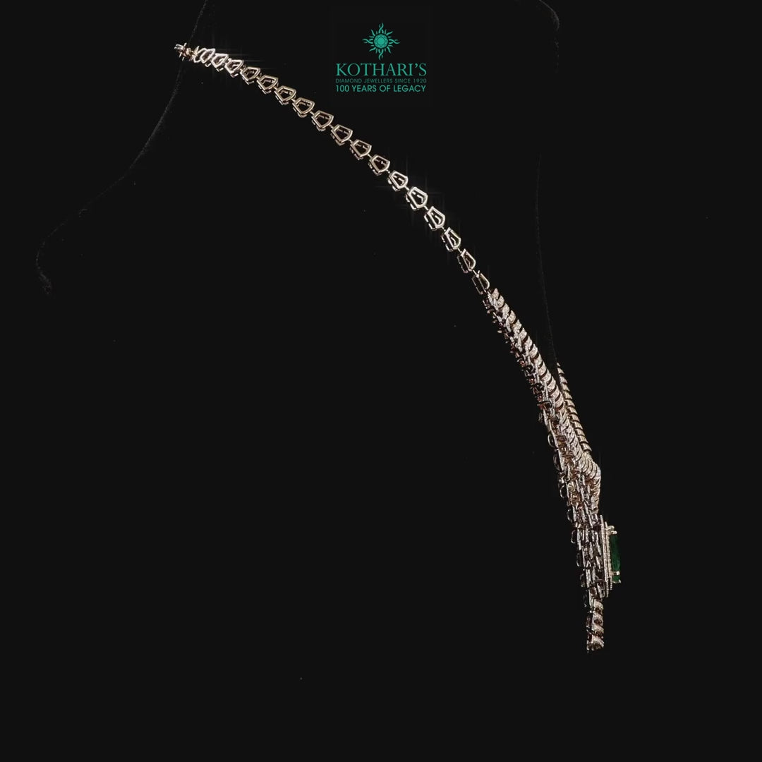 Vintage-Inspired Emerald & Diamond Statement Necklace